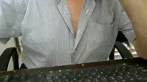 Snapshot of pinheiro86 chatting on 02.10.25 pinheiro86 online show from 02.10.25