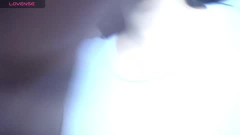 Snapshot of pink__tiffany chatting on 11.15.25 tiffany online show from 11.15.25