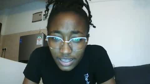 PinkyAura online show from 02.07.26