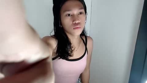 Snapshot of pinkdollbaby_ chatting on 04.08.26 pinkdollbaby_ online show from 04.08.26