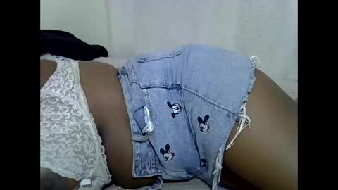 Kim20 online show from 11.14.25