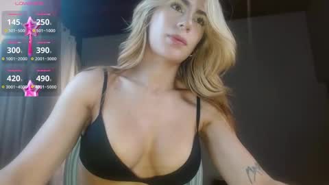 Pinkilola online show from 02.14.25