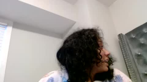 Snapshot of pinkmonae chatting on 12.26.24 pinksugar online show from 12.26.24