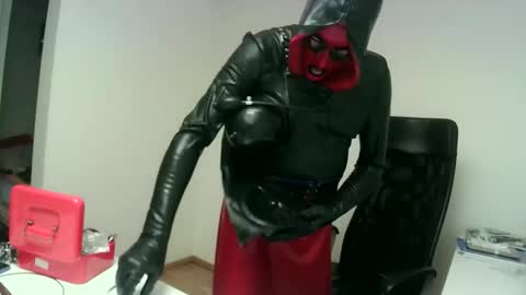 Snapshot of pinkrodex chatting on 12.16.25 pinkrodex online show from 12.16.25