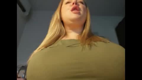 Samantha  online show from 11.21.25