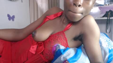 Snapshot of pinkxjuicy chatting on 09.19.25 pinkxjuicy online show from 09.19.25