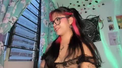 pinky_promiseex online show from 07.02.26