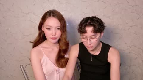 Li long hair and Ru short hair online show from 07.23.26