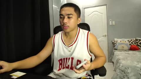 Snapshot of pinoyadriannexxx chatting on 10.14.25 Adrianne online show from 10.14.25