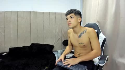 pipe hot04 online show from 05.09.26
