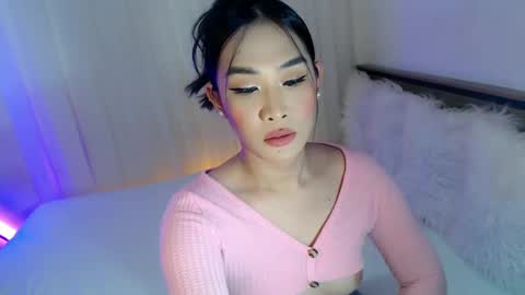 Snapshot of piroulita chatting on 02.27.25 Ari online show from 02.27.25