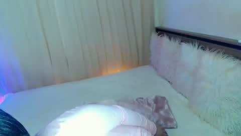 Snapshot of piroulita chatting on 02.24.26 Ari online show from 02.24.26