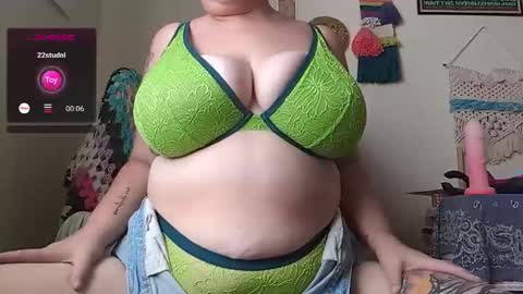 Em online show from 12.28.24