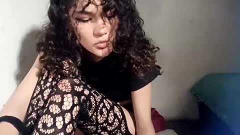 Snapshot of piscis_dreams chatting on 01.07.25 PiscisDreams online show from 01.07.25