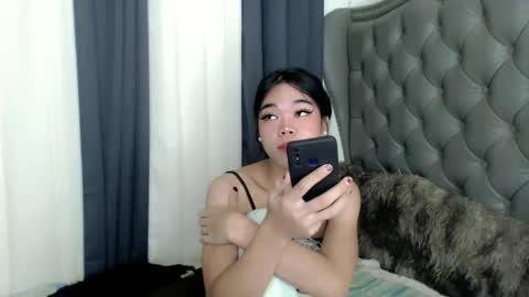 Snapshot of pitchy_pitch chatting on 02.13.25 The Girl Named Eyve online show from 02.13.25