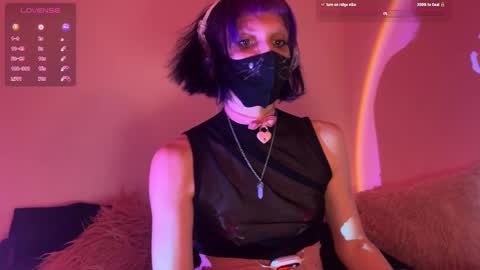 Snapshot of pixie_praxis chatting on 12.13.24 pixie_praxis online show from 12.13.24