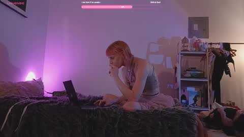 Snapshot of pixie_praxis chatting on 02.17.25 pixie_praxis online show from 02.17.25