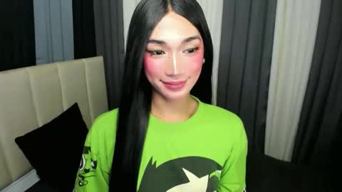 pixiedoll_ online show from 05.07.26