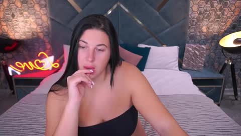 pixiehott online show from 10.08.25