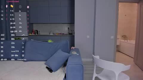 Snapshot of pixiesdoll chatting on 02.20.26 Mila online show from 02.20.26