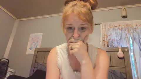 pizzedwife online show from 06.09.26