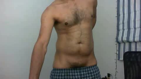 Snapshot of platino3026 chatting on 11.25.25 platino3026 online show from 11.25.25