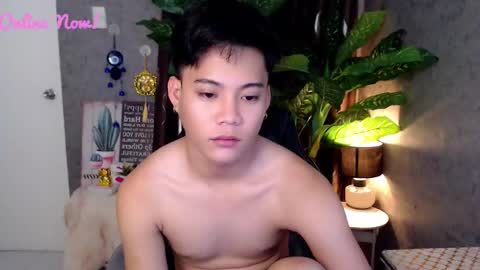 Snapshot of playful_kenzo chatting on 12.04.24 Kenzo online show from 12.04.24