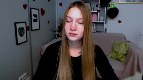 Sophie online show from 02.23.25