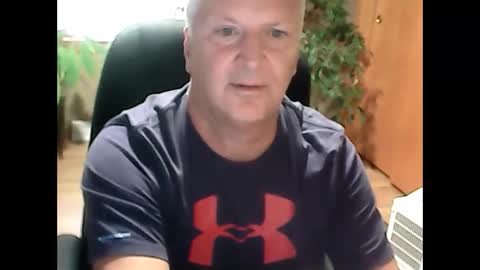 Snapshot of playfulguy4fun chatting on 10.08.25 playfulguy4fun online show from 10.08.25