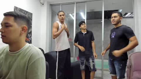   online show from 02.01.25