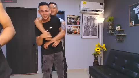   online show from 08.06.26