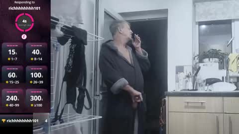 Play Me online show from 10.18.25