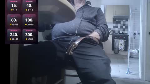 Play Me online show from 11.04.25