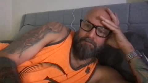 Snapshot of pleasesitonmycock chatting on 01.05.26 PleaseSitOnMyCock online show from 01.05.26