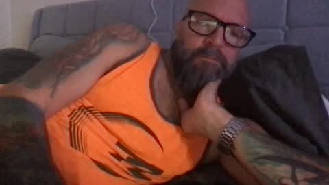 Snapshot of pleasesitonmycock chatting on 01.06.26 PleaseSitOnMyCock online show from 01.06.26