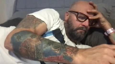 Snapshot of pleasesitonmycock chatting on 02.17.26 PleaseSitOnMyCock online show from 02.17.26