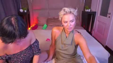 Snapshot of pleasurewecouple chatting on 07.21.26 Ira brunette and Vika blonde online show from 07.21.26