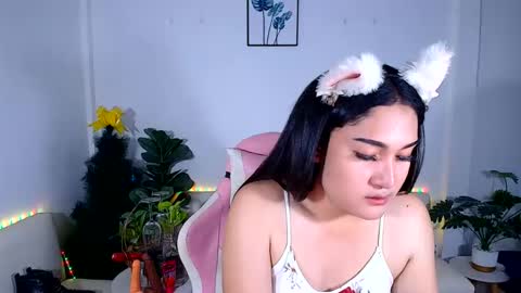 Ploysai online show from 06.08.26