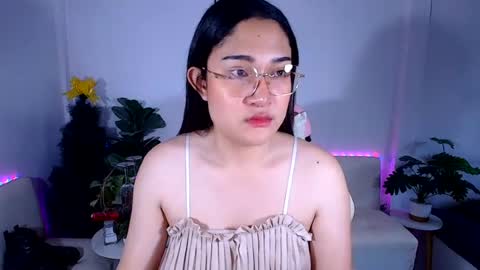 Ploysai online show from 07.21.26