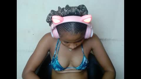 plumnjuicyx online show from 02.21.25