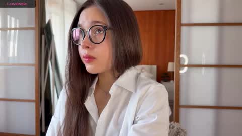 Snapshot of plumybun chatting on 11.22.25 Acey online show from 11.22.25