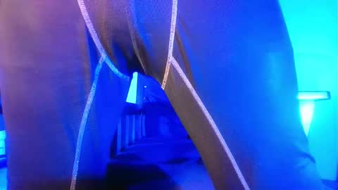 StraightPlush online show from 02.14.26