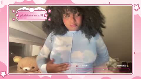 Snapshot of plushicore chatting on 08.01.26 stariette online show from 08.01.26