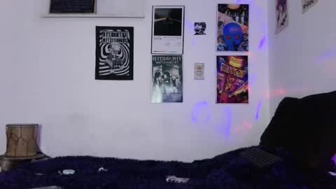 Snapshot of plutonbluemoon_999 chatting on 02.14.26 online show from 02.14.26