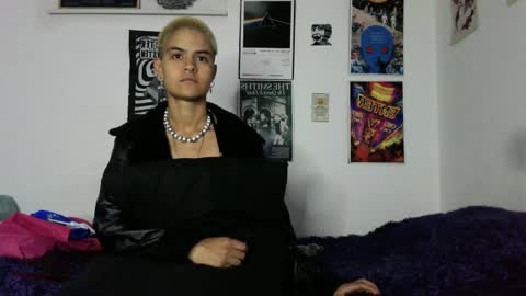 Snapshot of plutonbluemoon_999 chatting on 03.15.26 online show from 03.15.26