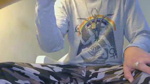 Snapshot of po3t3r0 chatting on 09.30.25 juan online show from 09.30.25