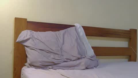 Snapshot of po3t3r0 chatting on 11.29.25 juan online show from 11.29.25