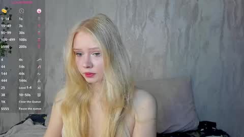 Mary online show from 04.13.26