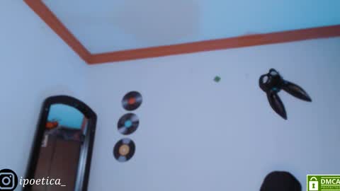 Snapshot of poeeticaa_ chatting on 03.05.26 IG ipoetica online show from 03.05.26