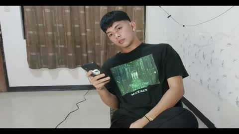 Snapshot of pogsipog chatting on 06.18.26 pogsipog online show from 06.18.26